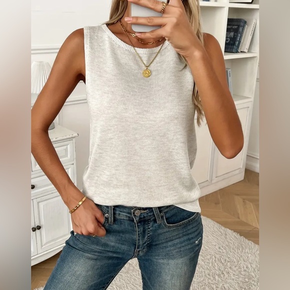 SLEEVELESS KNIT TOP - Picture 7 of 10